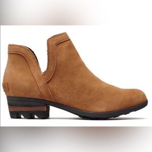 Sorel Women's Lolla Cut Out Bootie in Camel Brown